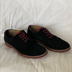 Tommy Hilfiger Oxford black suede size 8
